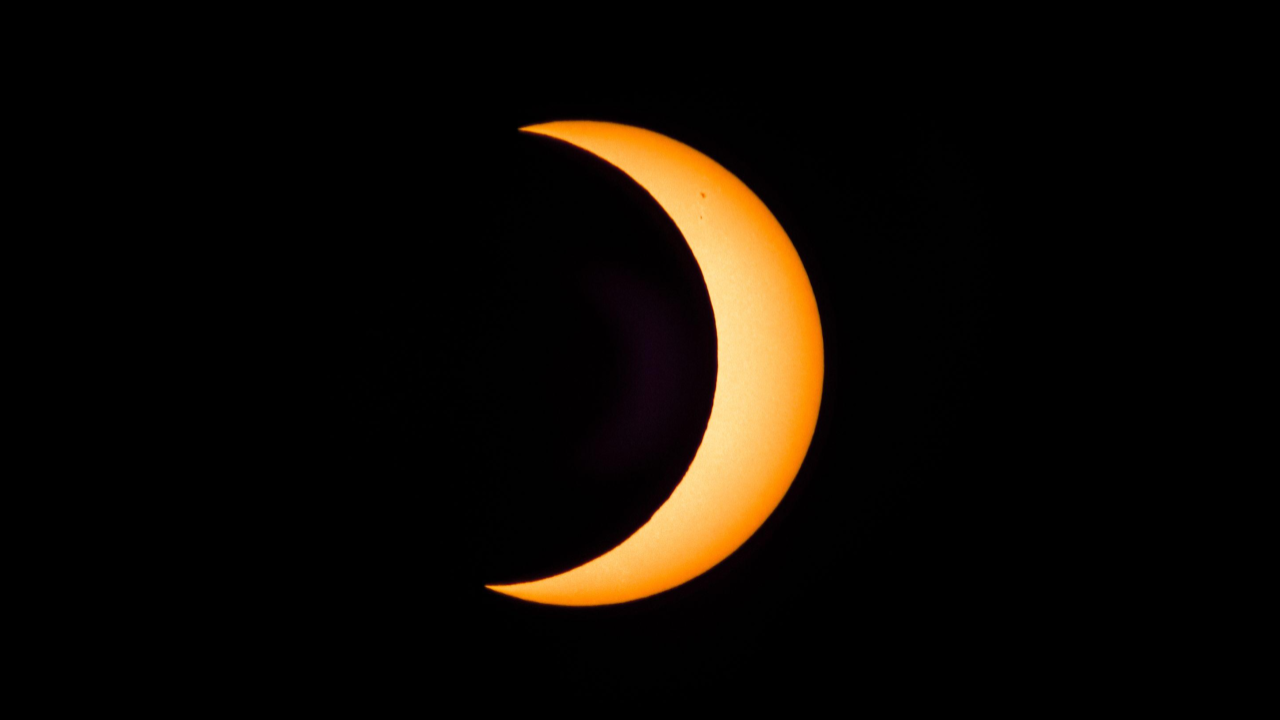 Así se vio el eclipse solar anular y su trayectoria desde Mexicali